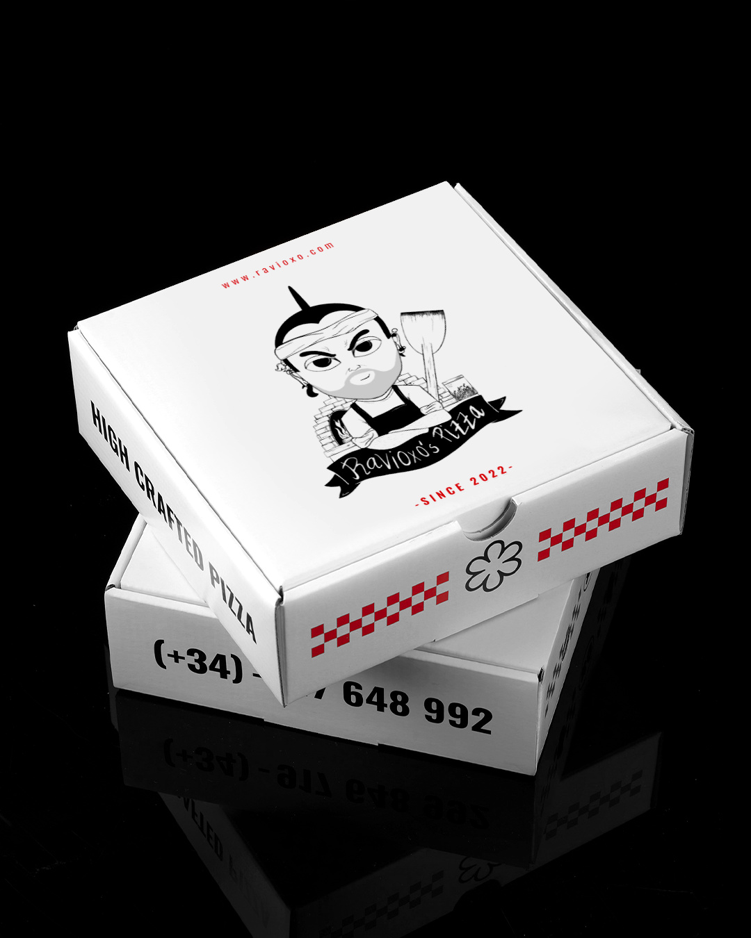 RavioXO's pizza — art direction by Panedas Studio